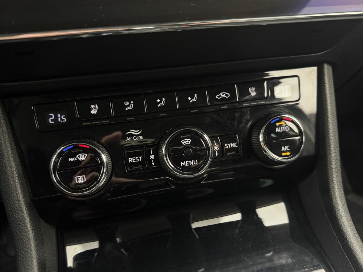 Škoda Superb Kombi 2,0 l 140 kw