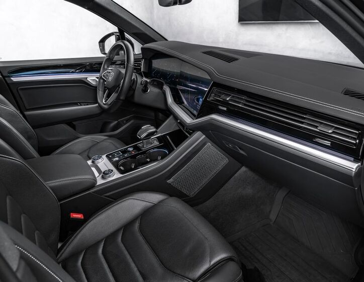 Volkswagen Touareg 14