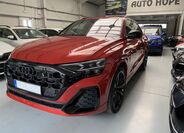 Audi Q8 3
