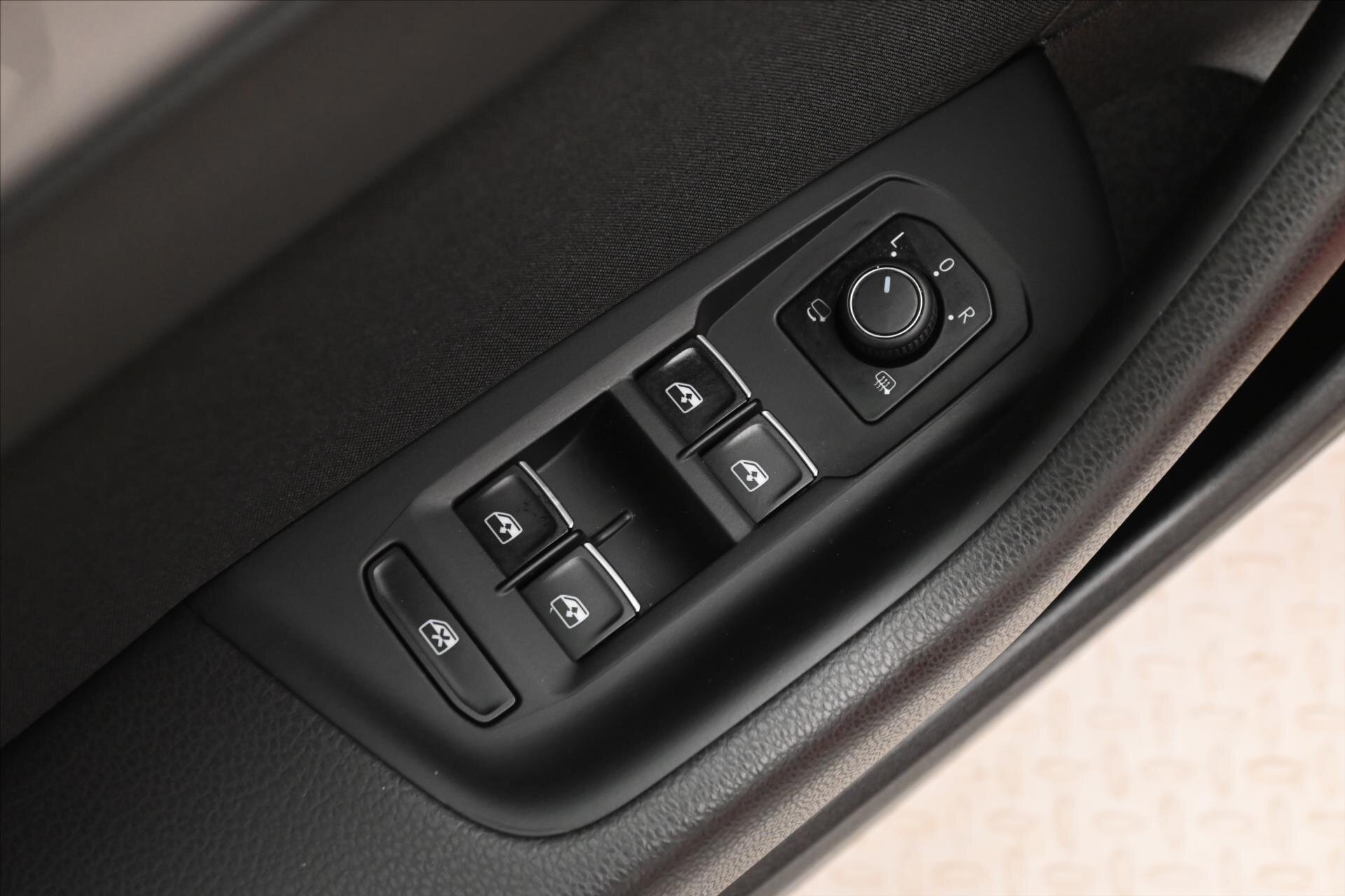 Volkswagen Passat Kombi 1,4 l 115 kw