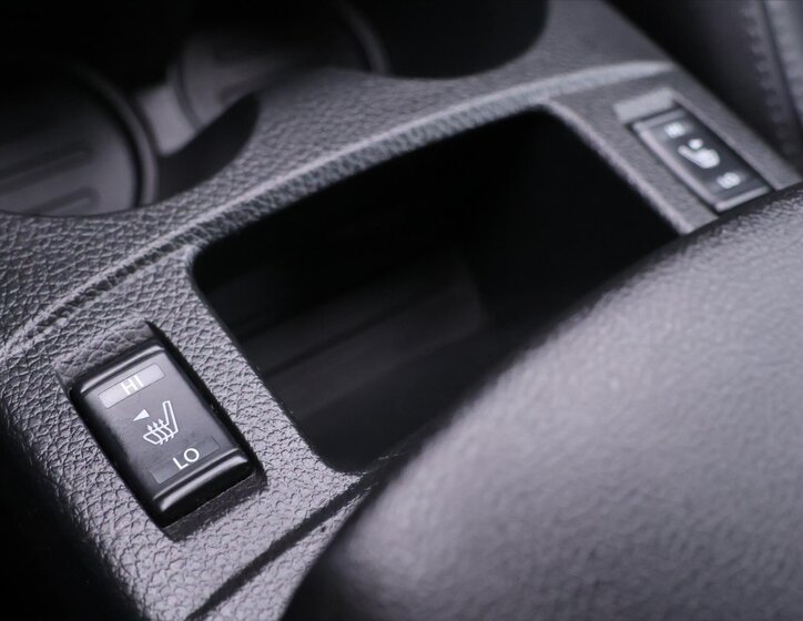 Nissan Qashqai SUV 1,5 l 81 kw