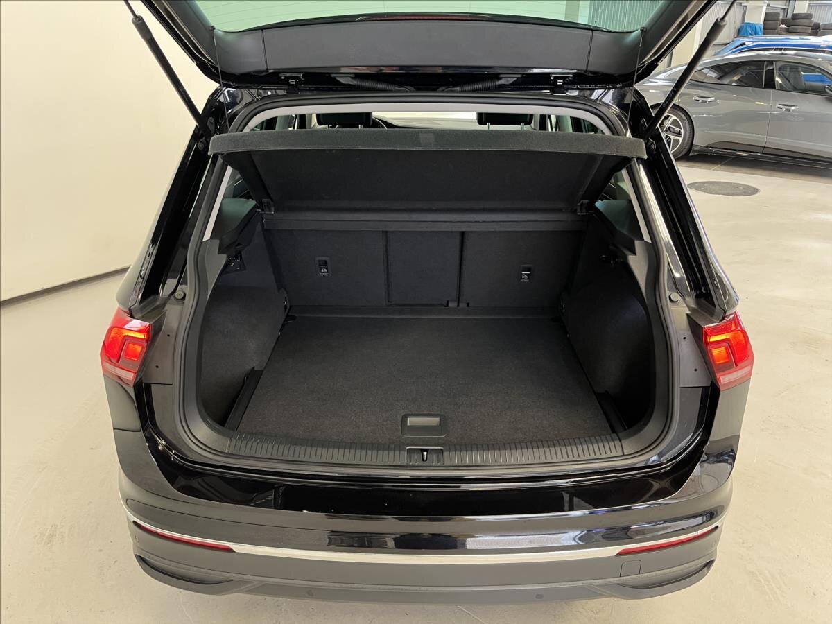 Volkswagen Tiguan SUV / Terénní 1,5 l 110 kw