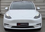 Tesla Model Y 2