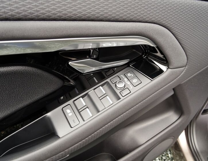 Land Rover Range Rover Evoque 17