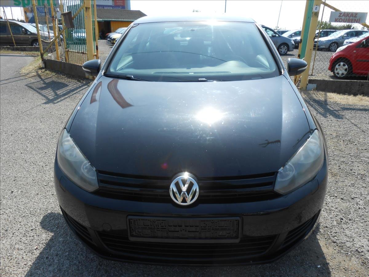 Volkswagen Golf Hatchback 1,6 l 77 kw