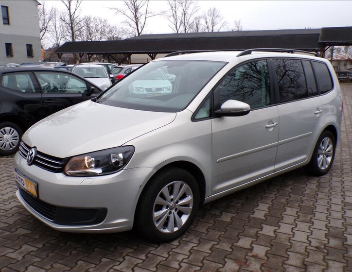 Volkswagen Touran 3