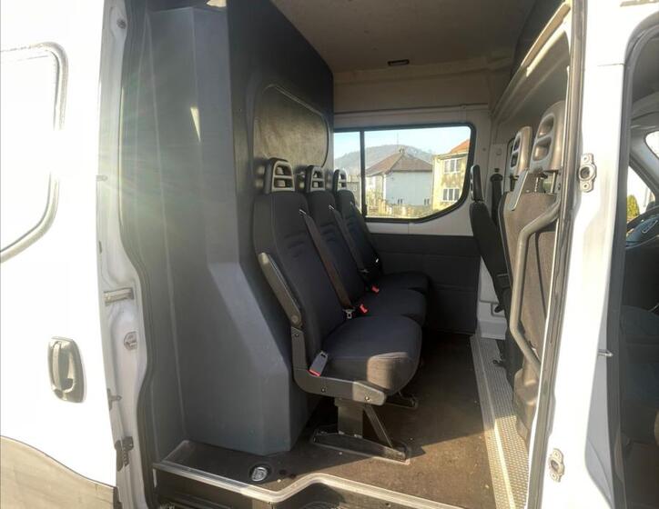 Iveco Daily 9