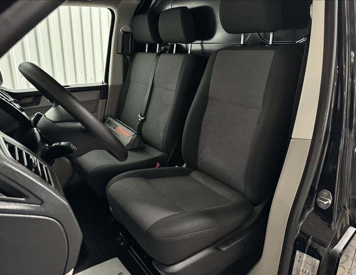 Volkswagen Transporter 28