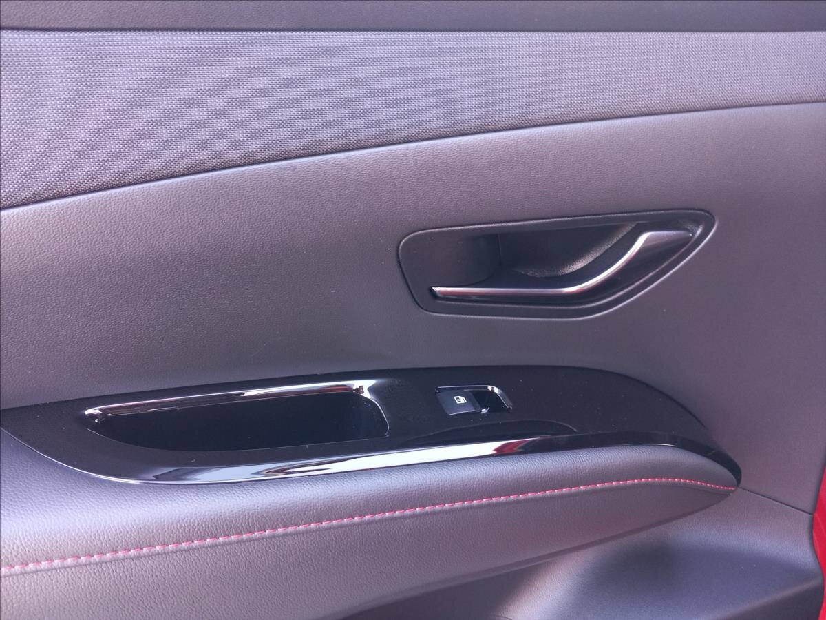 Hyundai Tucson SUV / Terénní 1,6 l 110 kw