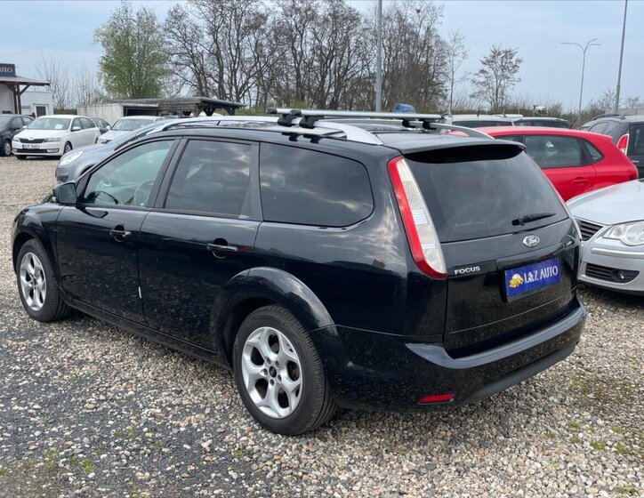 Ford Focus Kombi 1,6 l 74 kw