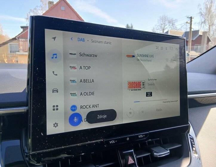 Toyota Corolla Sedan 1,5 l 92 kw