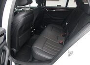 BMW Řada 5 Kombi 3,0 l 210 kw