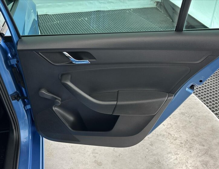 Škoda Rapid Liftback 1,2 l 63 kw