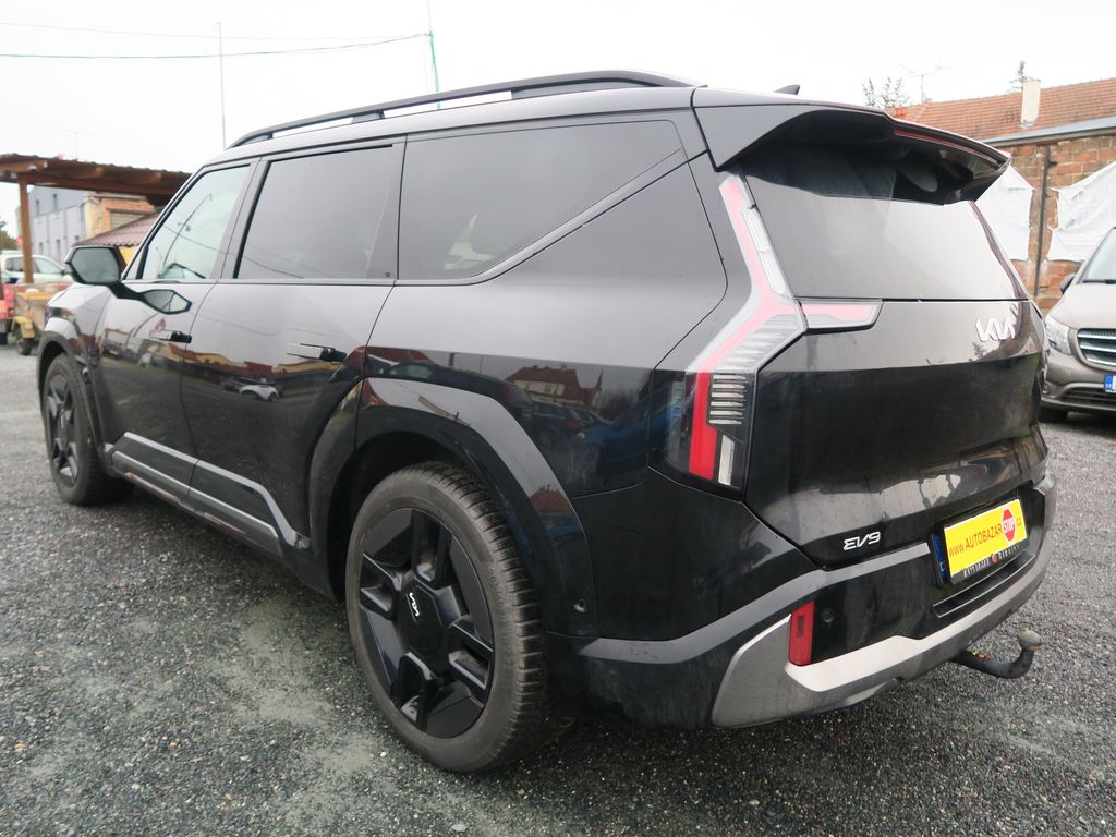 KIA EV9