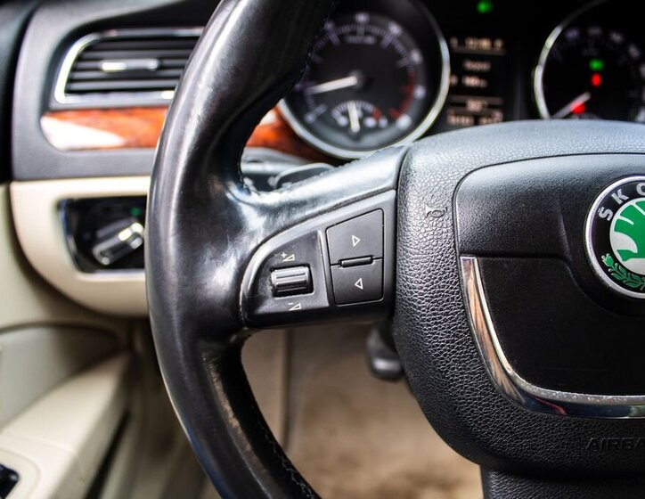 Škoda Superb Sedan 1,8 l 118 kw