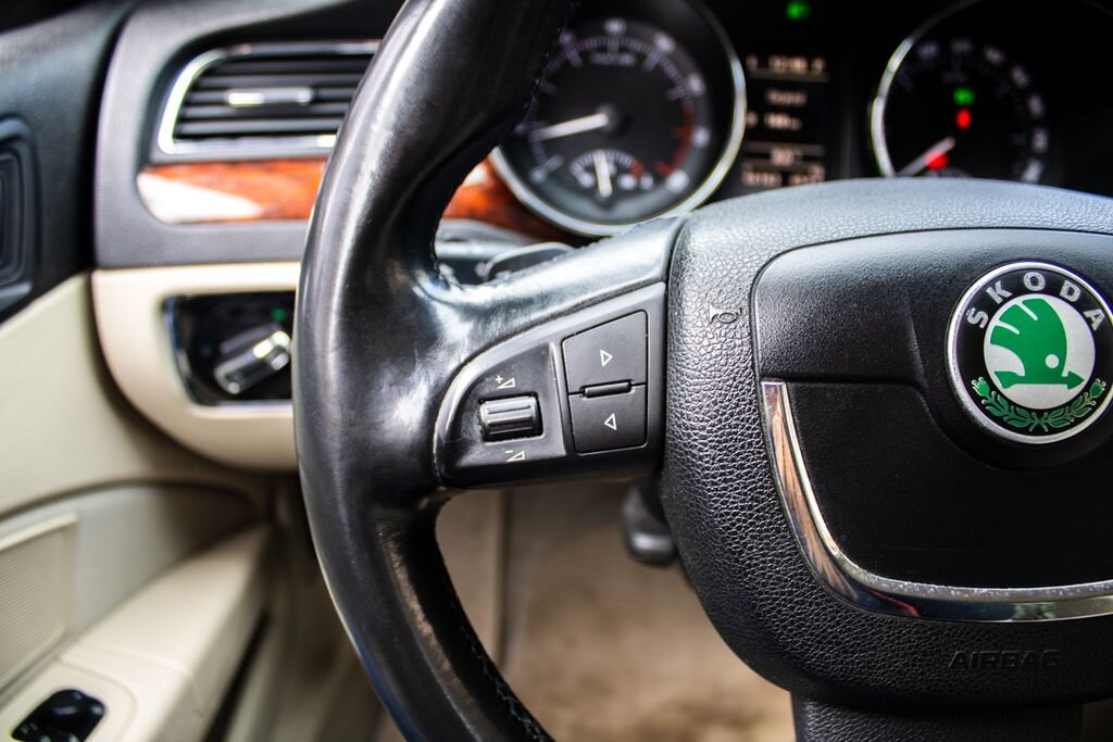 Škoda Superb Sedan 1,8 l 118 kw