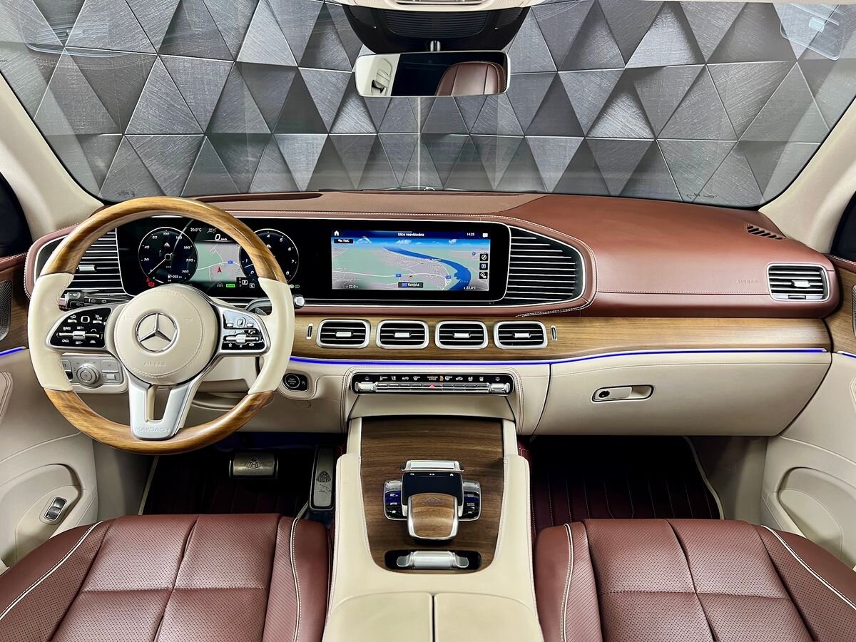 Mercedes-Benz GLS SUV / Terénní 4,0 l 410 kw