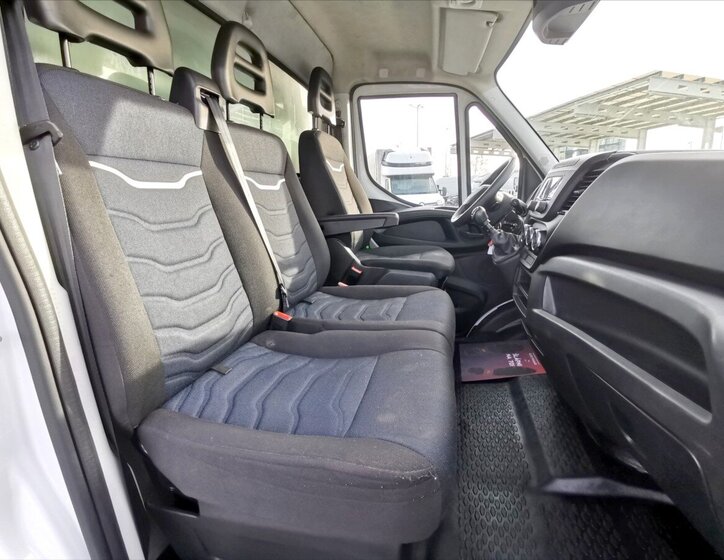 Iveco Daily Skříň 3,0 l 118 kw