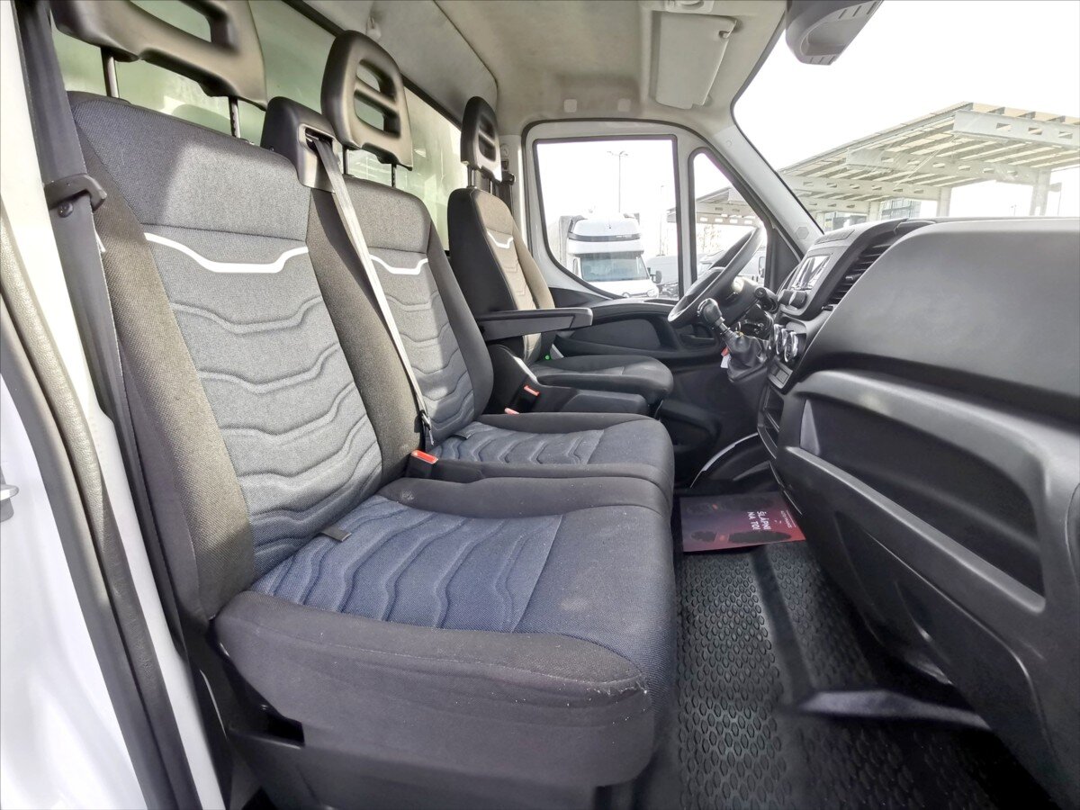Iveco Daily Skříň 3,0 l 118 kw