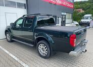 Nissan Navara 4