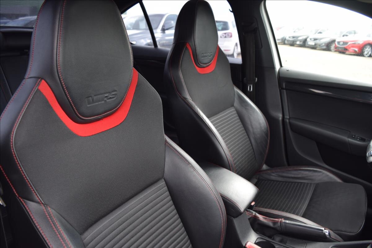 Škoda Octavia Sedan / Limuzína 2,0 l 135 kw