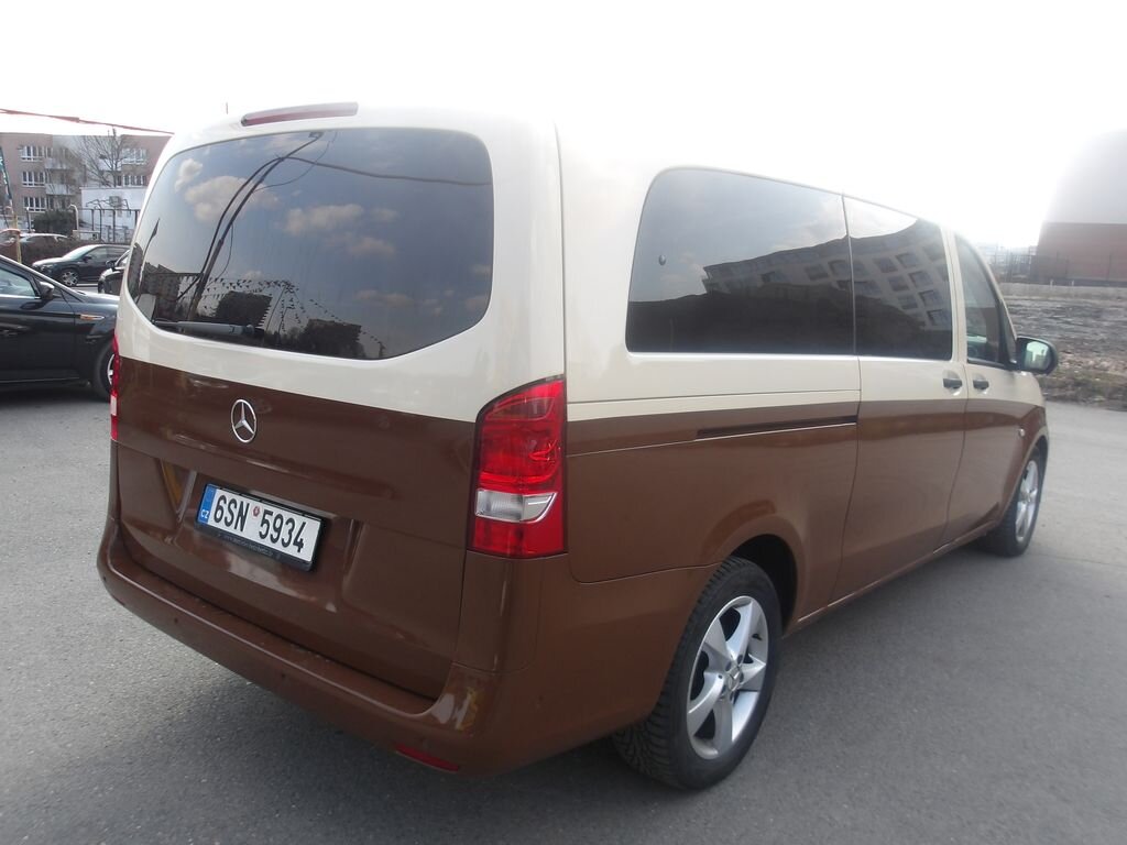 Mercedes-Benz Vito Kombi 2,1 l 120 kw