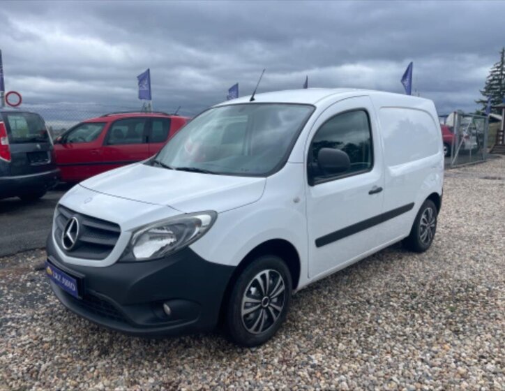 Mercedes-Benz Citan Pick-up 1,5 l 66 kw