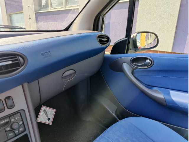 Mercedes-Benz Třídy A