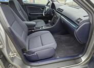 Audi A4 24