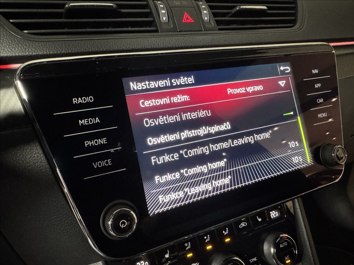 Škoda Superb Kombi 1,5 l 110 kw