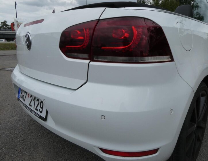 Volkswagen Golf Kabriolet 2,0 l 103 kw