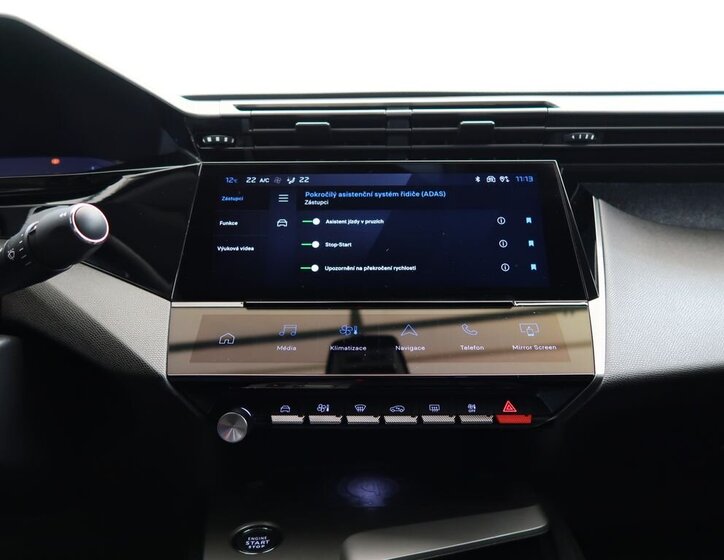 Peugeot 408 Liftback 1,2 l 96 kw