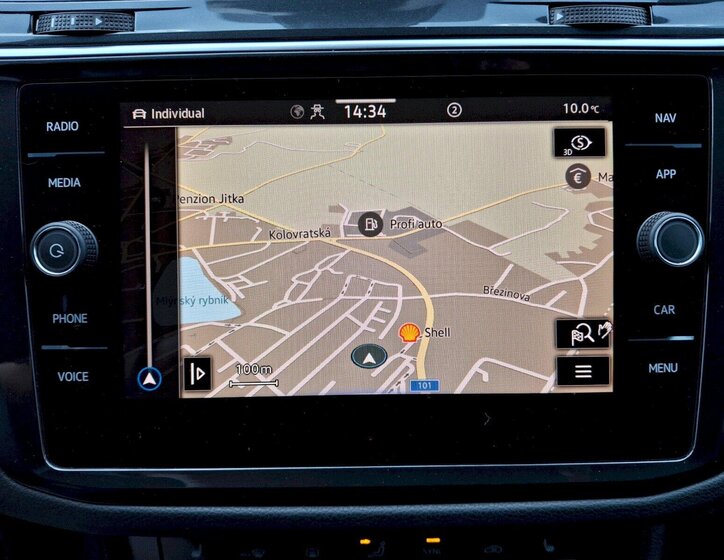 Volkswagen Tiguan SUV / Terénní 2,0 l 180 kw