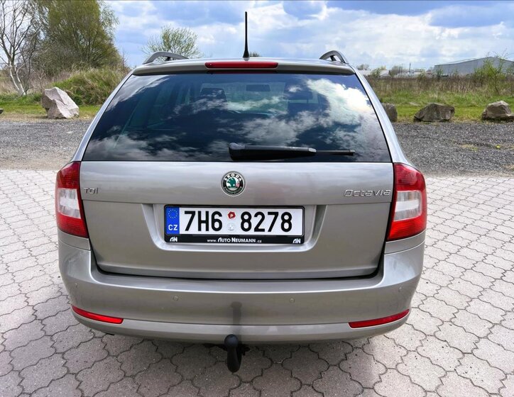 Škoda Octavia Kombi 1,6 l 77 kw