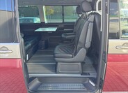 Volkswagen Multivan 10