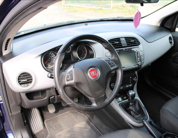 Fiat Bravo Hatchback 1,4 l 88 kw