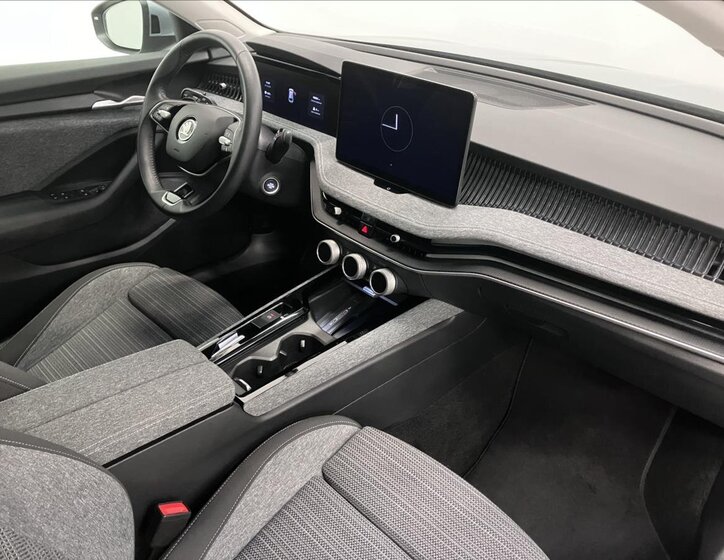 Škoda Superb Kombi 2,0 l 110 kw