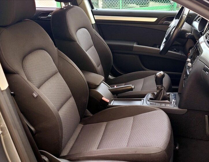 Škoda Superb Kombi 1,8 l 118 kw