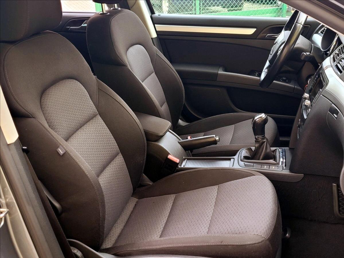 Škoda Superb Kombi 1,8 l 118 kw