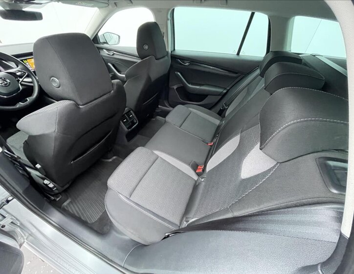 Škoda Octavia Kombi 2,0 l 85 kw