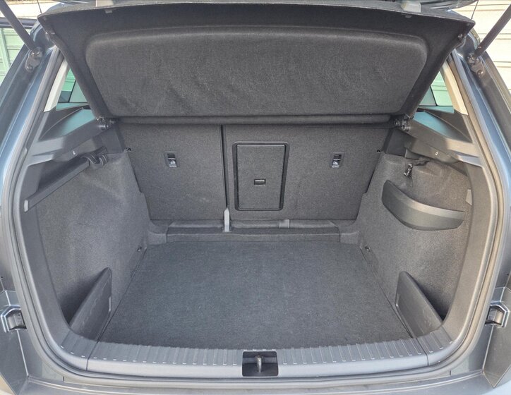 Škoda Karoq SUV / Terénní 1,5 l 110 kw