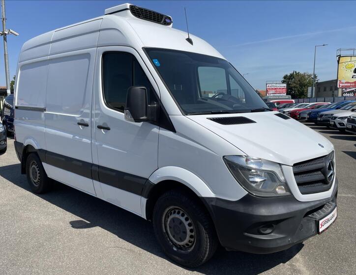 Mercedes-Benz Sprinter 3