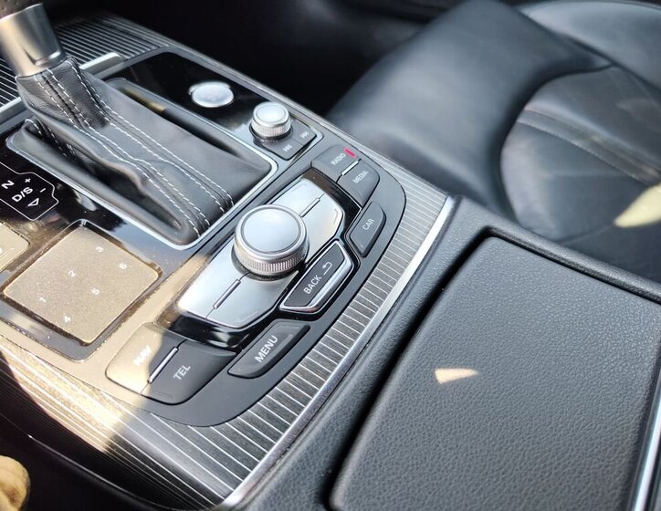 Audi A6 Allroad Kombi 3,0 l 160 kw