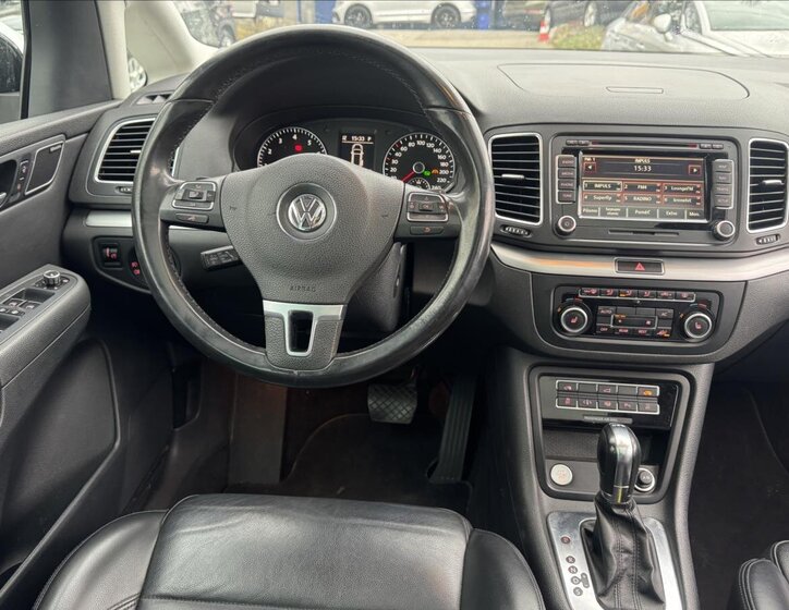 Volkswagen Sharan MPV 2,0 l 147 kw