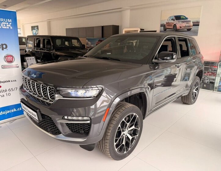 Jeep Grand Cherokee SUV / Terénní 2,0 l 280 kw
