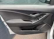 Hyundai ix20 MPV 1,4 l 66 kw