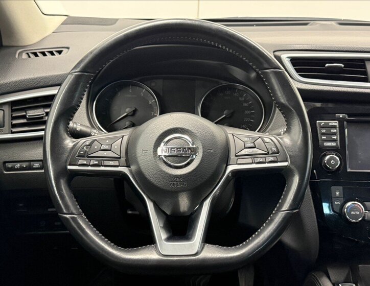 Nissan Qashqai SUV / Terénní 1,2 l 85 kw