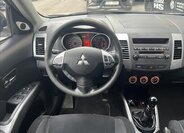 Mitsubishi Outlander SUV / Terénní 2,0 l 103 kw