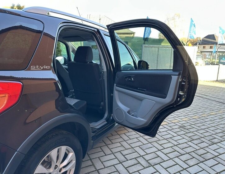 Suzuki SX4 SUV 1,6 l 88 kw