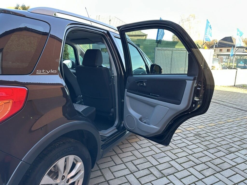 Suzuki SX4 SUV 1,6 l 88 kw